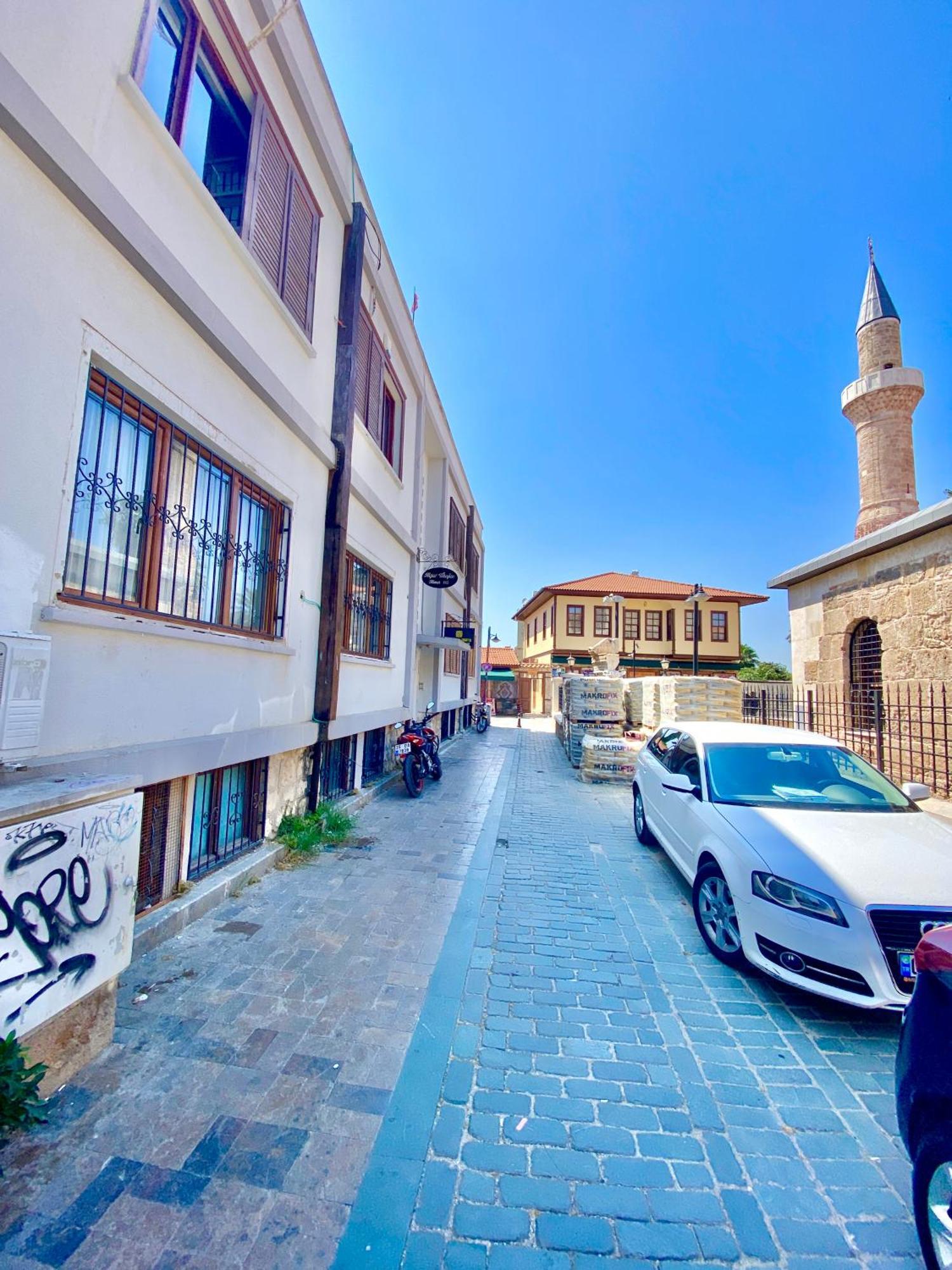 Kesik Apartament *